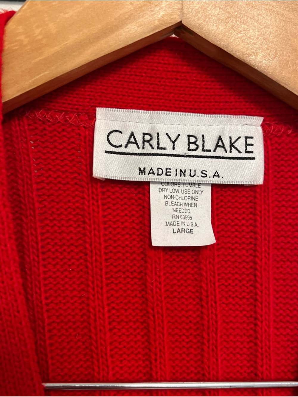 Red Ribbed Button-Front Sweater Vest - Picture 2 of 8